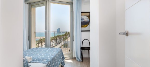 3 bedrooms Apartment in Ciutat Vella, Spain No. 28438 13