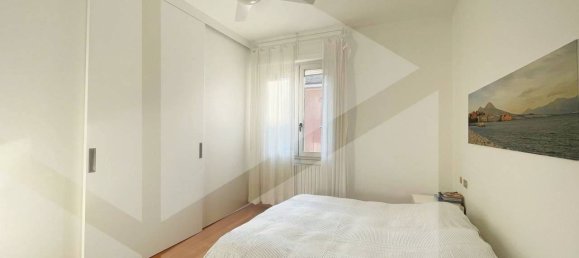 3 rooms Apartment in Casalecchio di Reno, Italy No. 22695 3