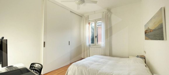 3 rooms Apartment in Casalecchio di Reno, Italy No. 22695 8