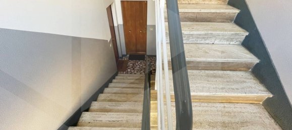 3 rooms Apartment in Casalecchio di Reno, Italy No. 22695 9