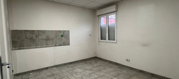 عقار تجاري في Mours-Saint-Eusebe, France 124متر مربع رقم 199663 5