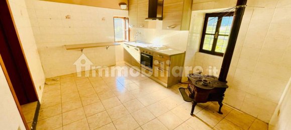 2 bedrooms House in Corte Brugnatella, Italy No. 347720 10