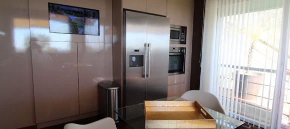 4 bedrooms House in Estepona, Spain No. 44446 24