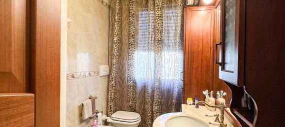 Apartamento de 4 dormitorios en Rimini, Italy No. 319341 11