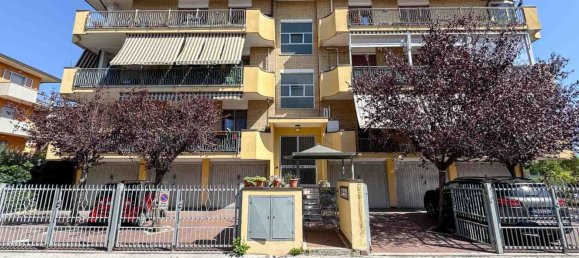 Apartamento de 4 dormitorios en Rimini, Italy No. 319341 23