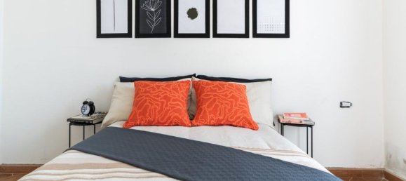 3 rooms Apartment in Lastra a Signa, Italy No. 50655 9