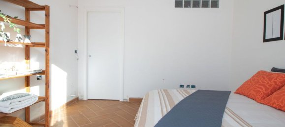 3 rooms Apartment in Lastra a Signa, Italy No. 50655 8