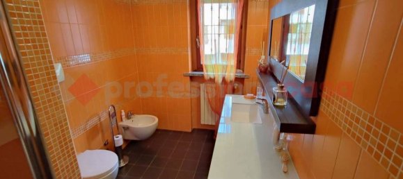 3 Schlafzimmer Villa in Locate di Triulzi, Italy, Nr. 24816 19