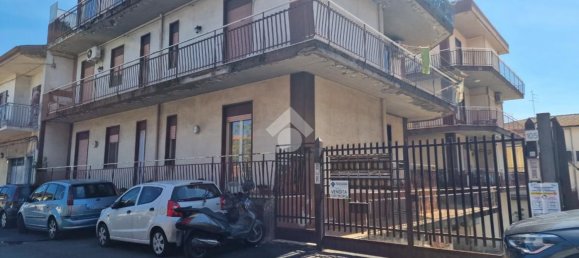 Apartamento T4 em Aci Sant'Antonio, Italy N.º 380781 5