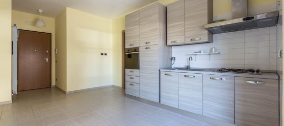 2-salle Appartement à Rome, Italy No. 12284 7