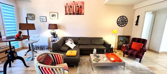 2 bedrooms Duplex in Chartres, France No. 217684 9