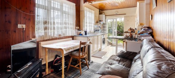 4 bedrooms Commercial property in London, United Kingdom No. 14203 34