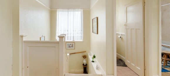 4 bedrooms Commercial property in London, United Kingdom No. 14203 37