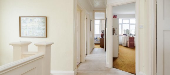 4 bedrooms Commercial property in London, United Kingdom No. 14203 17