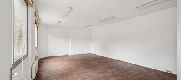 Büro in Paris, France 61m², Nr. 282441 5