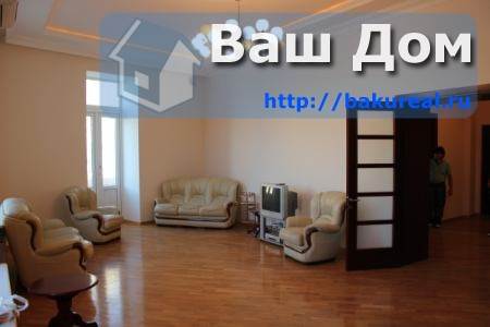 5 chambres Appartement à Baku, Azerbaijan No. 758