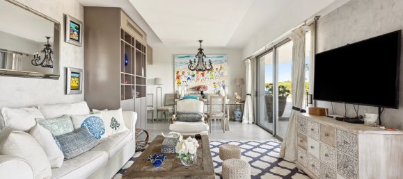 3 bedrooms Apartment in Antibes, France No. 685 7