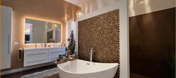 Duplex T2 em Dresden, Germany N.º 60974 17