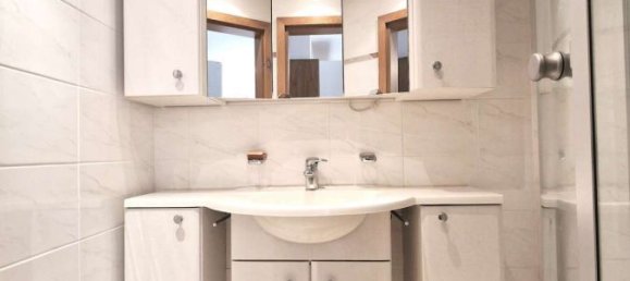 2 Schlafzimmer Doppelhaus in Duisburg, Germany, Nr. 6151 11