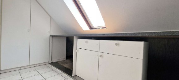 2 Schlafzimmer Doppelhaus in Duisburg, Germany, Nr. 6151 12