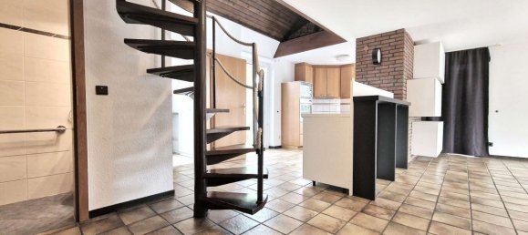 2 Schlafzimmer Doppelhaus in Duisburg, Germany, Nr. 6151 3