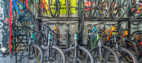 213m² Office in Fuengirola, Spain No. 184046 28