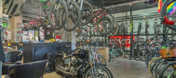 213m² Office in Fuengirola, Spain No. 184046 42