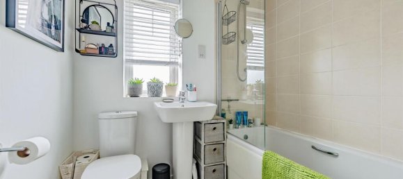 Casa T2 em Crawley, United Kingdom N.º 6273 8