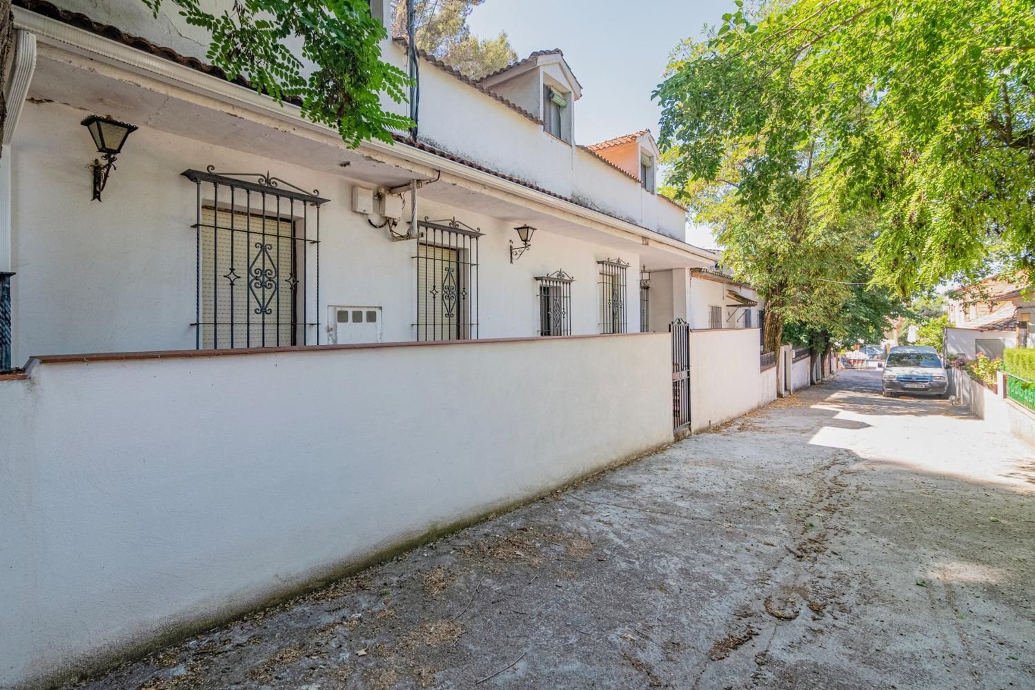 9 bedrooms House in Alfacar, Spain No. 146221