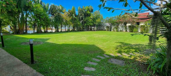 5 bedrooms House in Chiang Mai, Thailand No. 26924 6