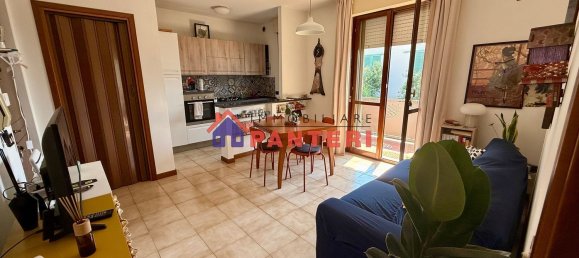 3 chambres Appartement à Uzzano, Italy No. 381808 9