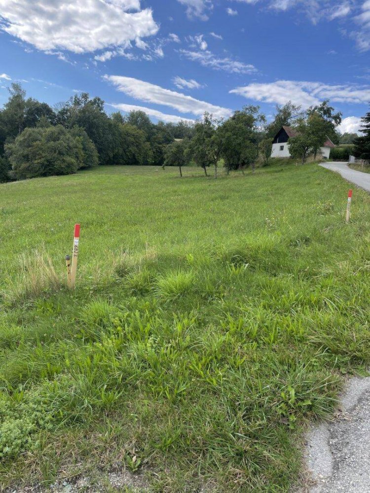 Terrain à Pinkafeld, Austria 934m² No. 63669