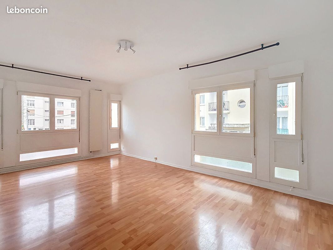 3 bedrooms Apartment in Saint-Max, France No. 264928