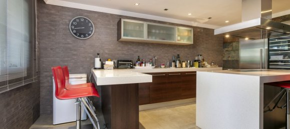 4 bedrooms Commercial property in Marbella, Spain No. 147153 48