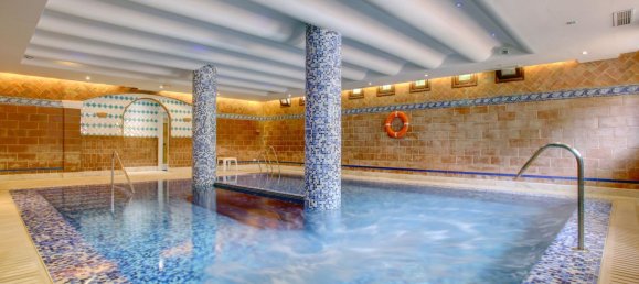 4 bedrooms Commercial property in Marbella, Spain No. 147153 13