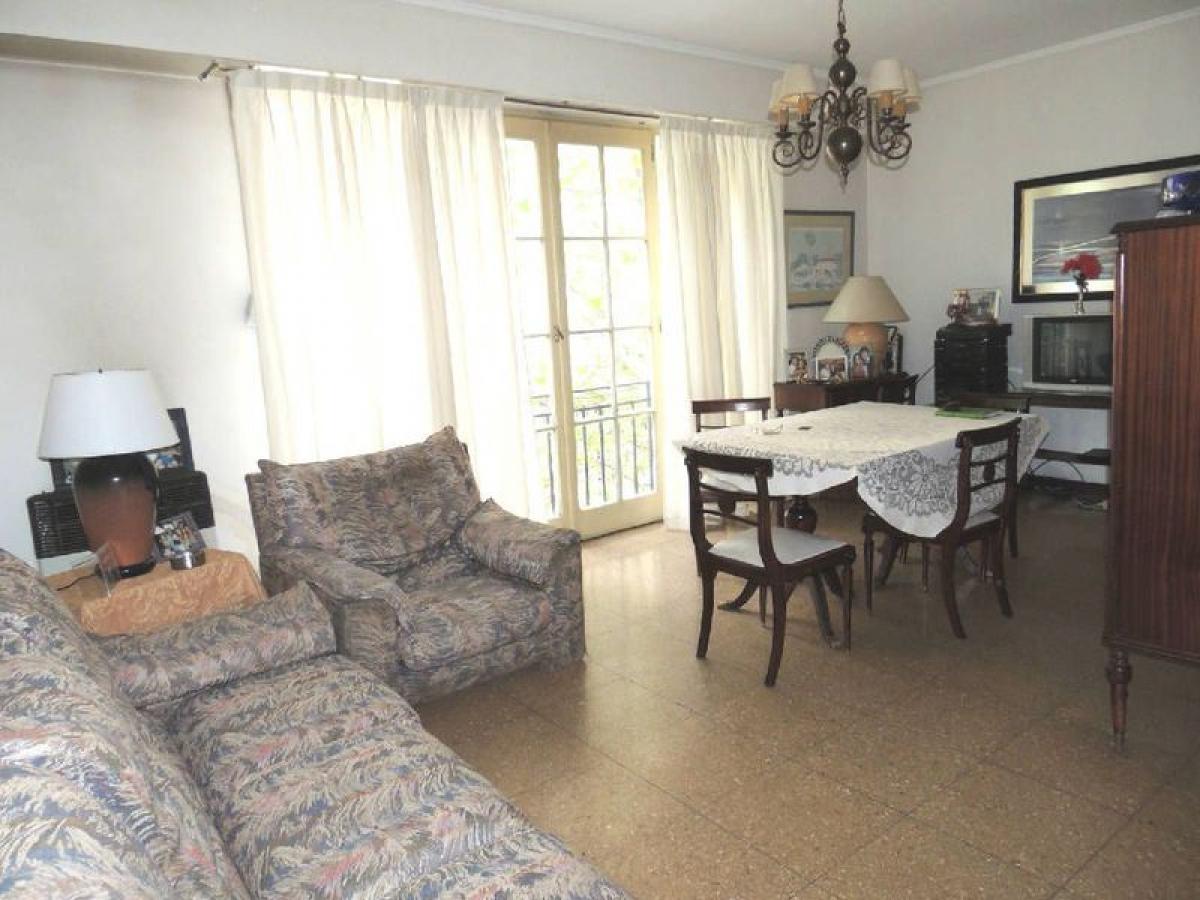 Apartamento de 3 dormitorios en Mar del Plata, Argentina No. 68532