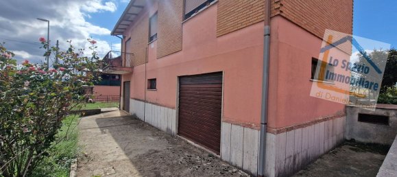 Дом с 4 комнатами в Каве, Италия № 47724 26