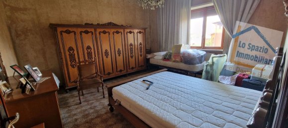 Дом с 4 комнатами в Каве, Италия № 47724 25