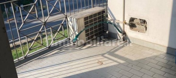 2 bedrooms Apartment in Cremona, Italy No. 236548 5