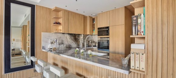 2 bedrooms Apartment in Paris, France No. 137592 5