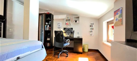 7-salle Villa à Guidonia Montecelio, Italy No. 4761 54