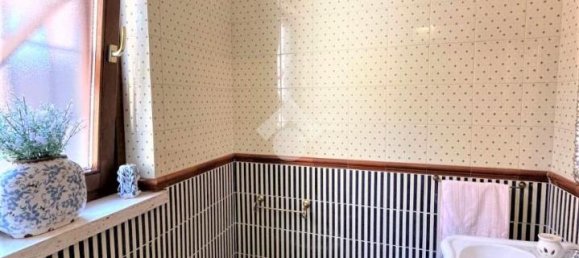 7-salle Villa à Guidonia Montecelio, Italy No. 4761 6