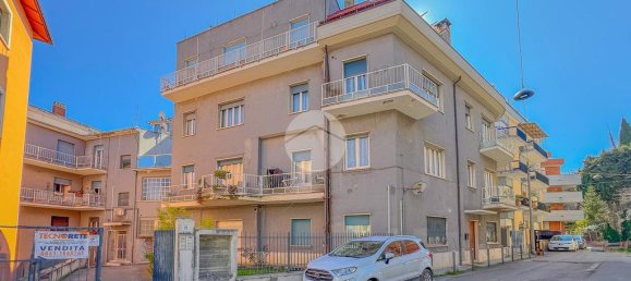 4 Schlafzimmer Wohnung in Alba Adriatica, Italy, Nr. 28323 2