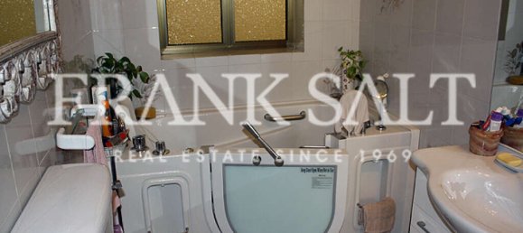 3 bedrooms Villa in Kappara, Malta No. 3730 12