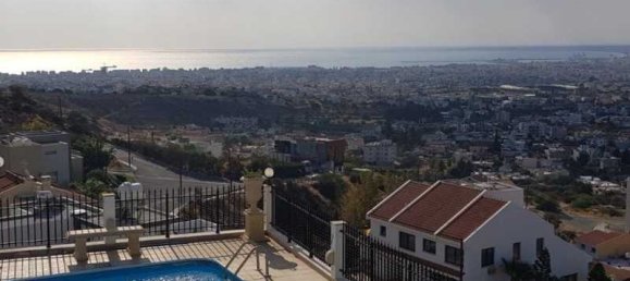 Propiedad comercial de 4 dormitorios en Limassol, Cyprus No. 84310 5