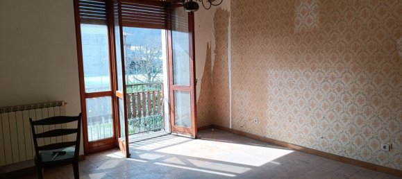 Casa de 6 habitaciónes en Corneliano d'Alba, Italy No. 147947 8