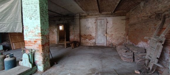 Casa de 6 habitaciónes en Corneliano d'Alba, Italy No. 147947 4