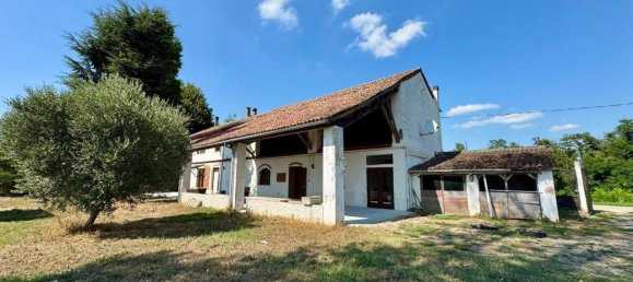 2 bedrooms House in Mortara, Italy No. 282240 10