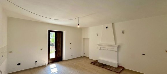 2 bedrooms House in Mortara, Italy No. 282240 33