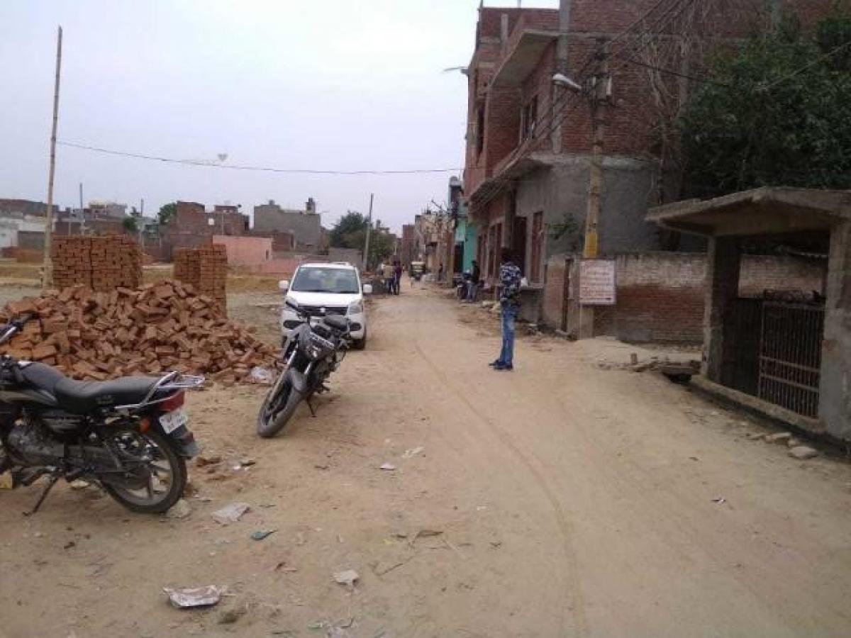  Land in Noida, India No. 65641